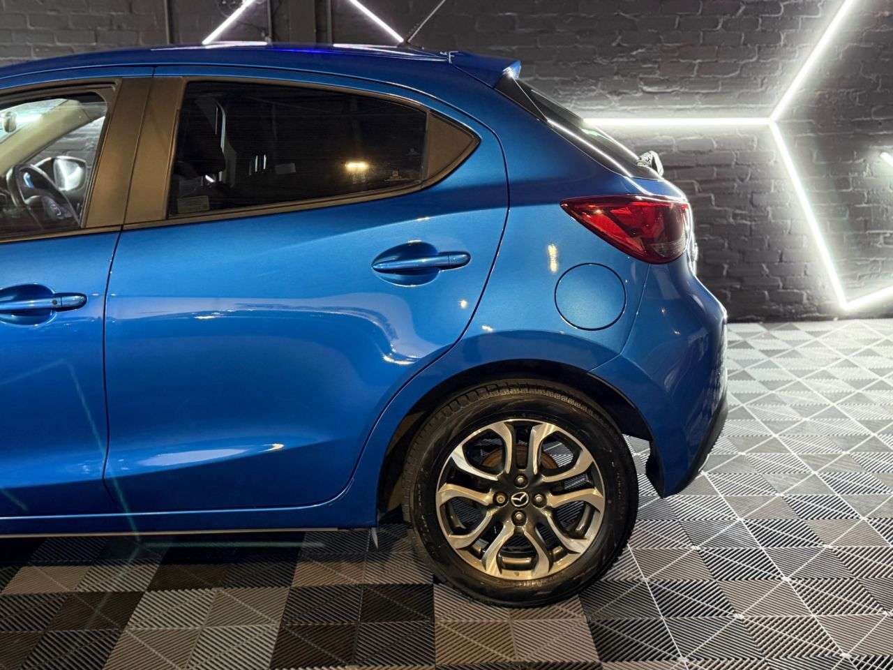 2015 MAZDA MAZDA2 2015 MAZDA MAZDA2
