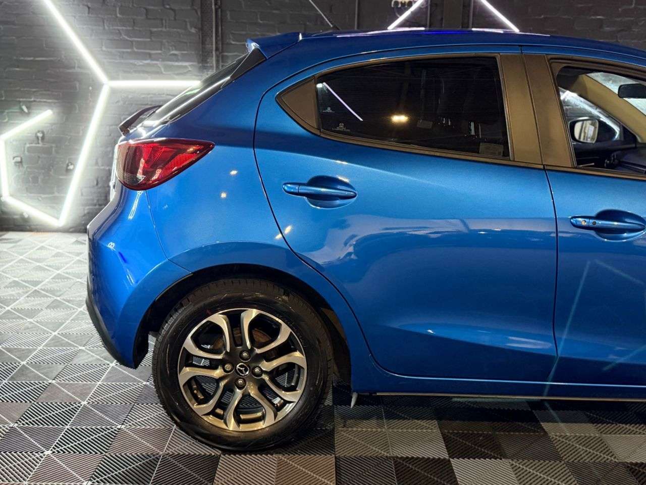 2015 MAZDA MAZDA2 2015 MAZDA MAZDA2
