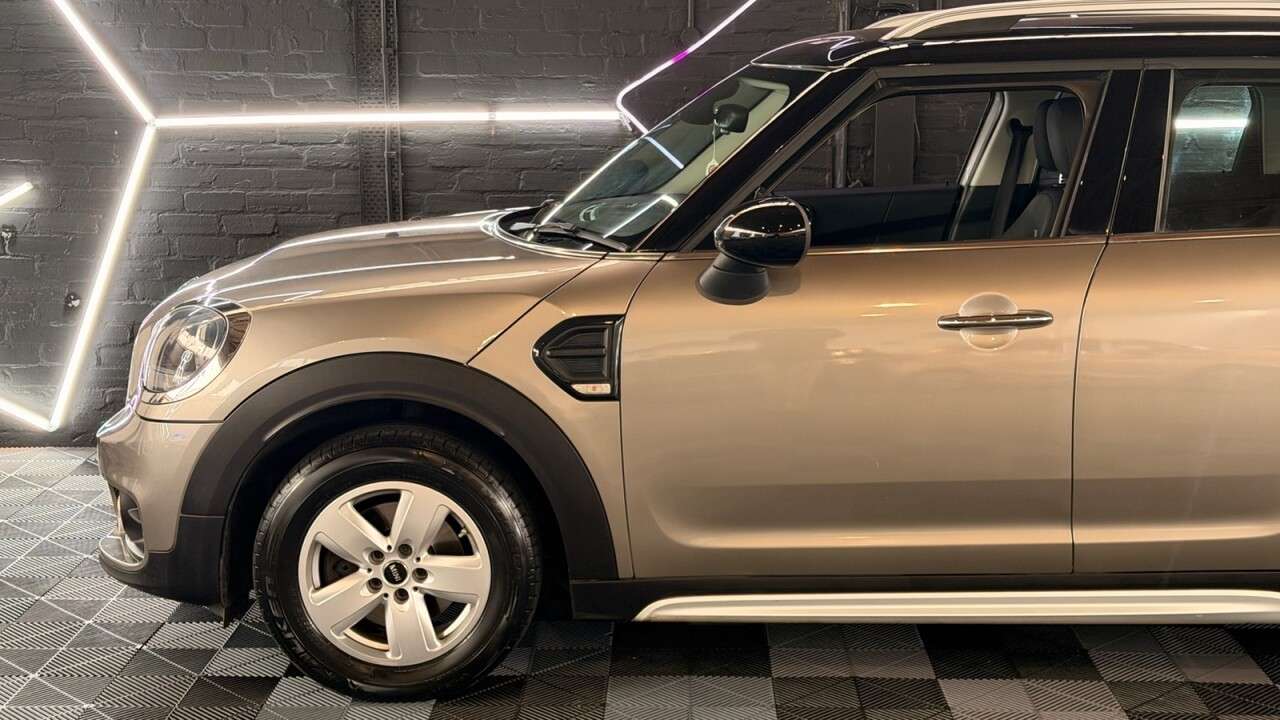 2017 MINI COUNTRYMAN 2017 MINI COUNTRYMAN