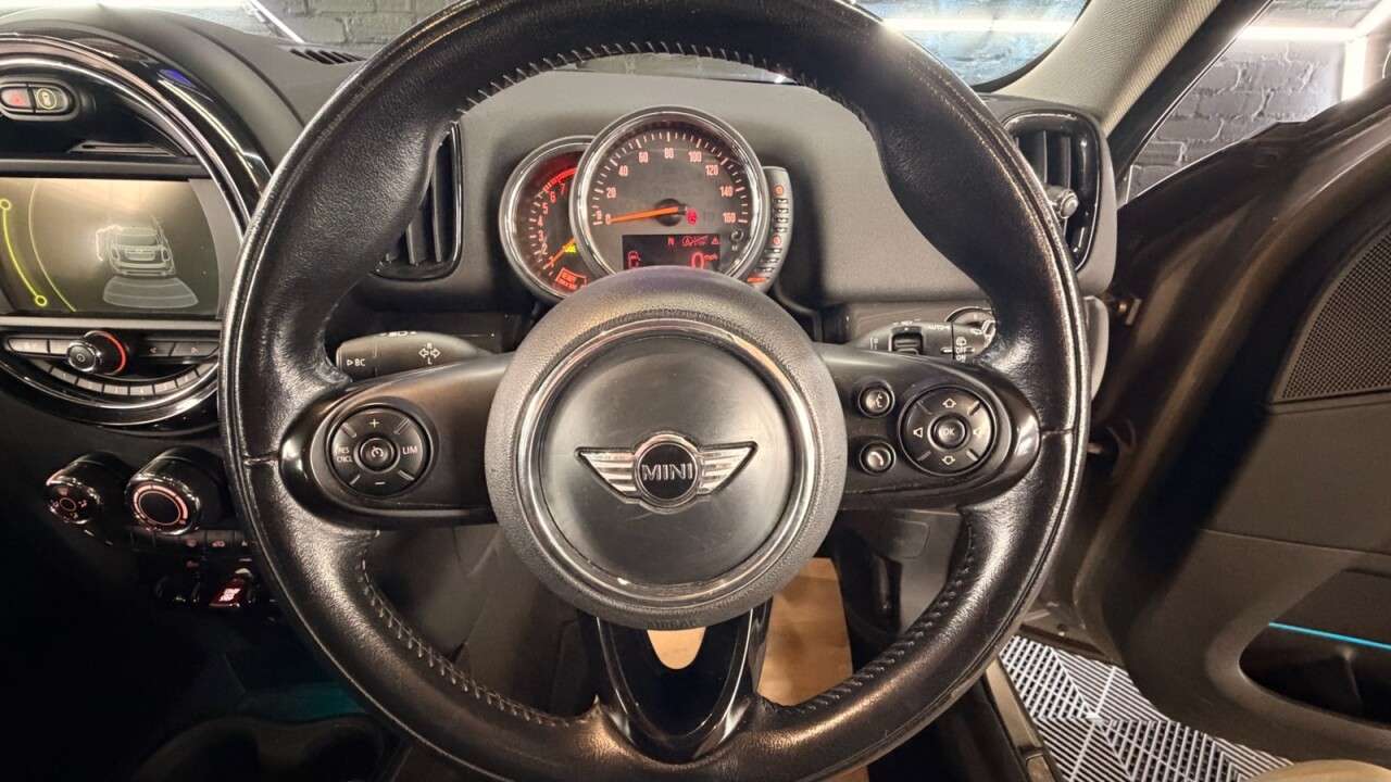 2017 MINI COUNTRYMAN 2017 MINI COUNTRYMAN