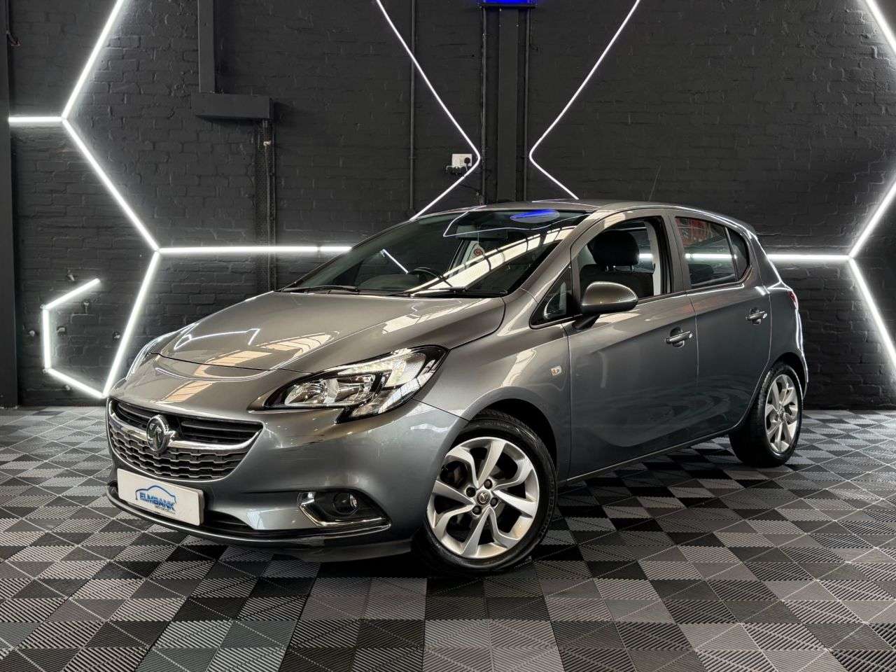 A 2018 VAUXHALL CORSA 1.4i ecoTEC SRi Hatchback 5dr Petrol Manual Euro 6 (90 ps) 4 STAMP HISTORY A 2018 VAUXHALL CORSA 1.4i ecoTEC SRi Hatchback 5dr Petrol Manual Euro 6 (90 ps) 4 STAMP HISTORY