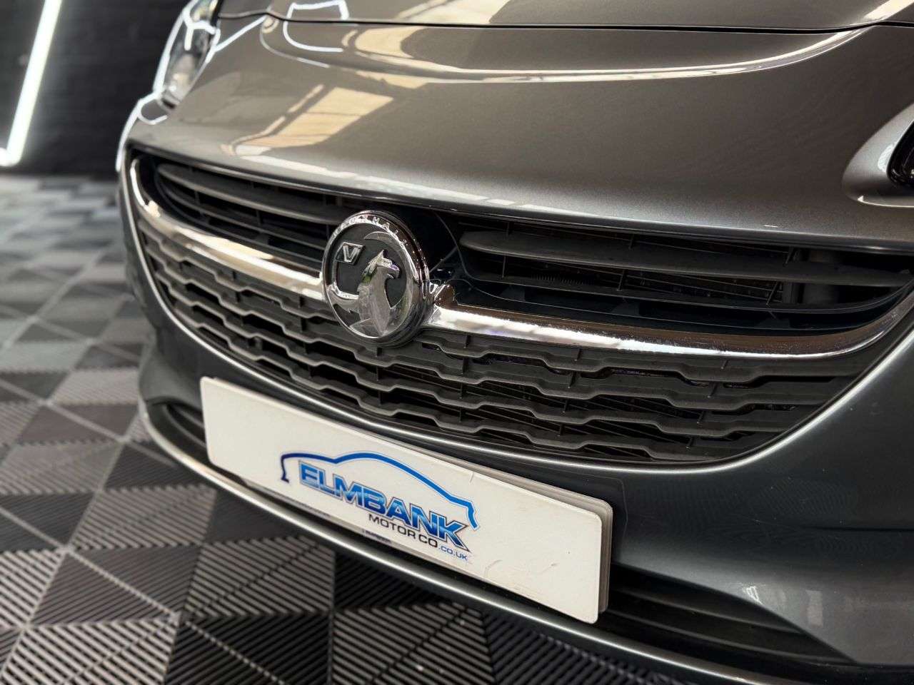 A 2018 VAUXHALL CORSA 1.4i ecoTEC SRi Hatchback 5dr Petrol Manual Euro 6 (90 ps) 4 STAMP HISTORY A 2018 VAUXHALL CORSA 1.4i ecoTEC SRi Hatchback 5dr Petrol Manual Euro 6 (90 ps) 4 STAMP HISTORY