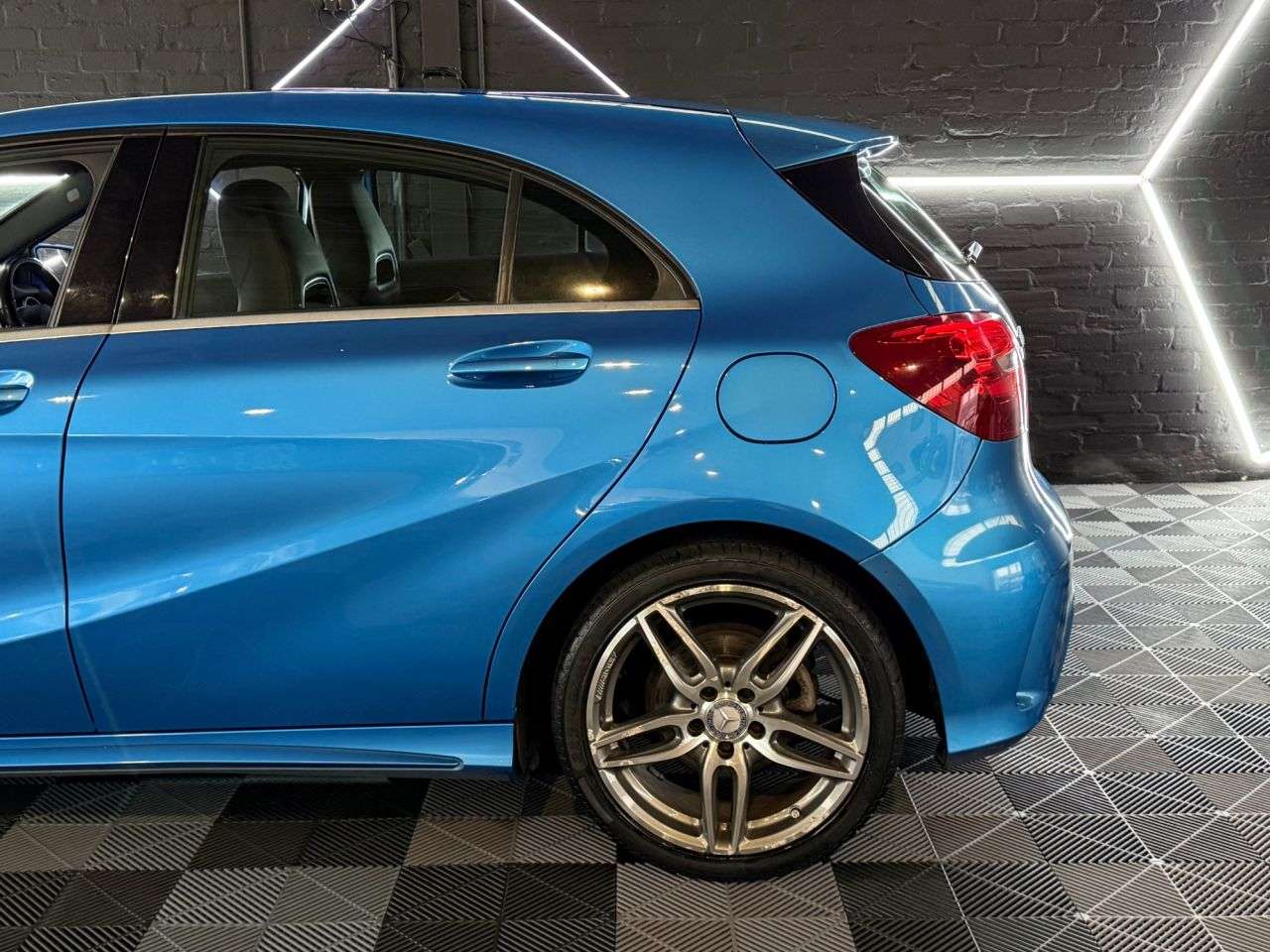2017 MERCEDES-BENZ A CLASS 2017 MERCEDES-BENZ A CLASS