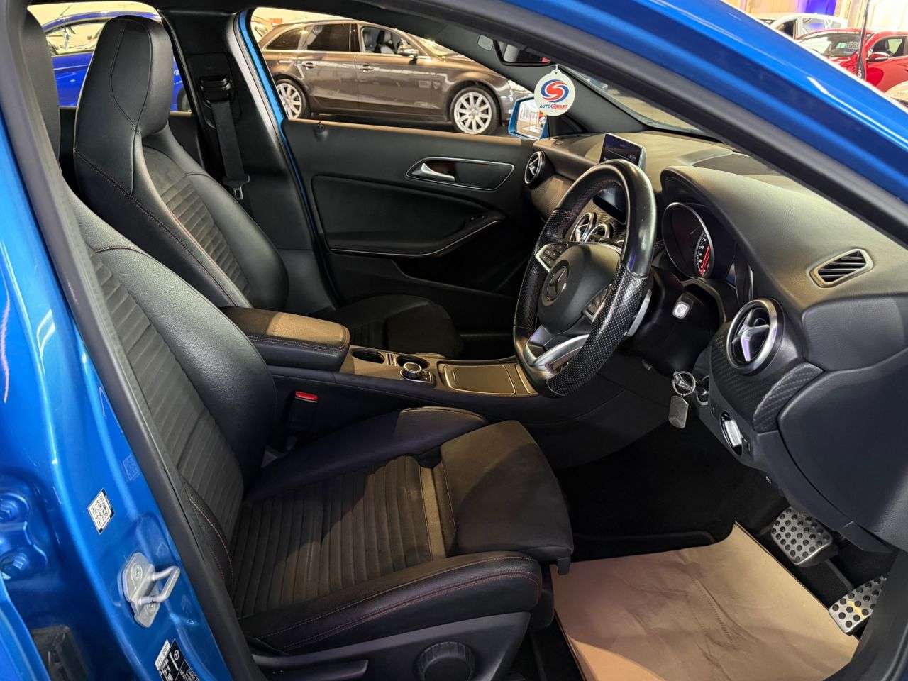 2017 MERCEDES-BENZ A CLASS 2017 MERCEDES-BENZ A CLASS