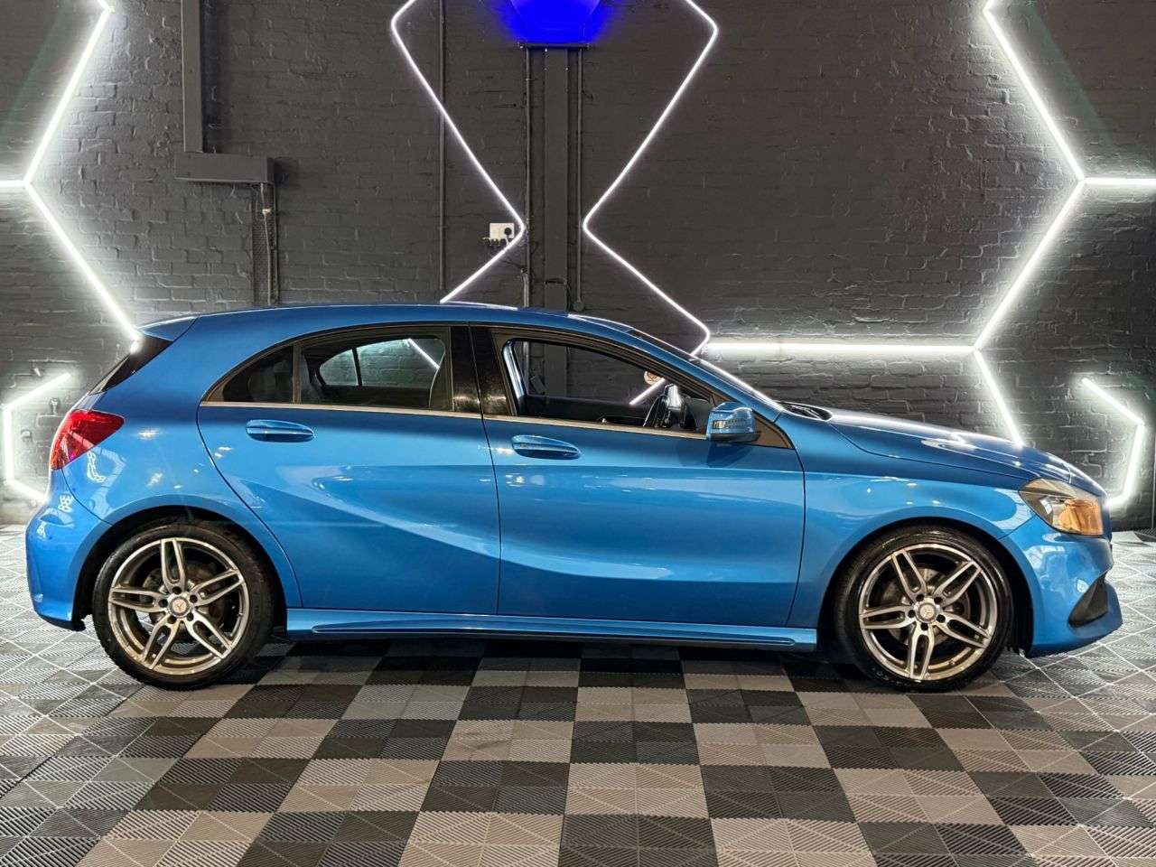 2017 MERCEDES-BENZ A CLASS 2017 MERCEDES-BENZ A CLASS