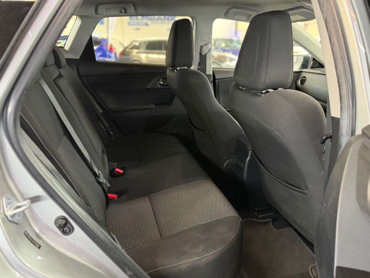 2014 TOYOTA AURIS 2014 TOYOTA AURIS