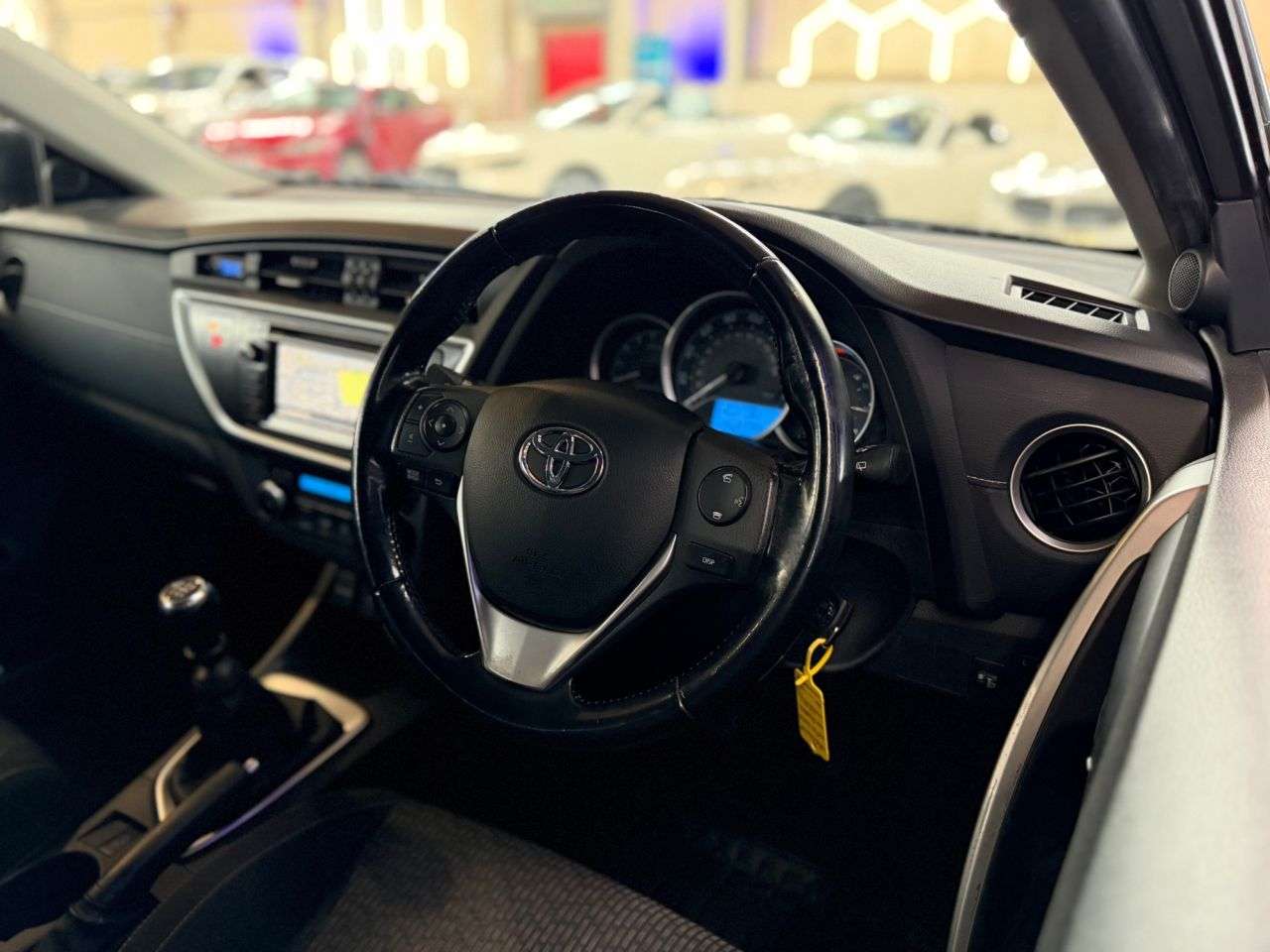2014 TOYOTA AURIS 2014 TOYOTA AURIS