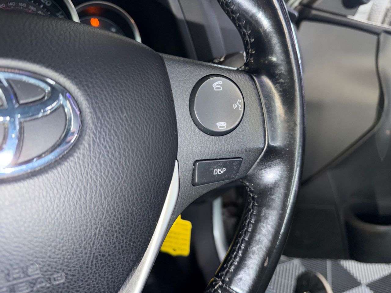 2014 TOYOTA AURIS 2014 TOYOTA AURIS