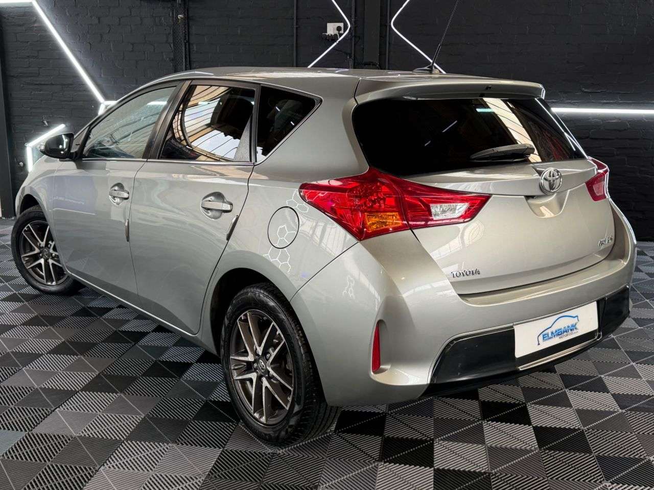 2014 TOYOTA AURIS 2014 TOYOTA AURIS