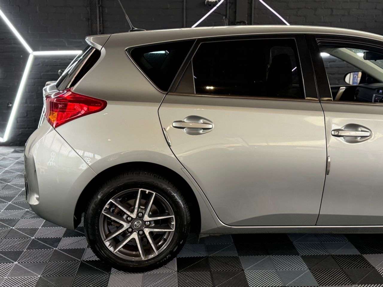 2014 TOYOTA AURIS 2014 TOYOTA AURIS