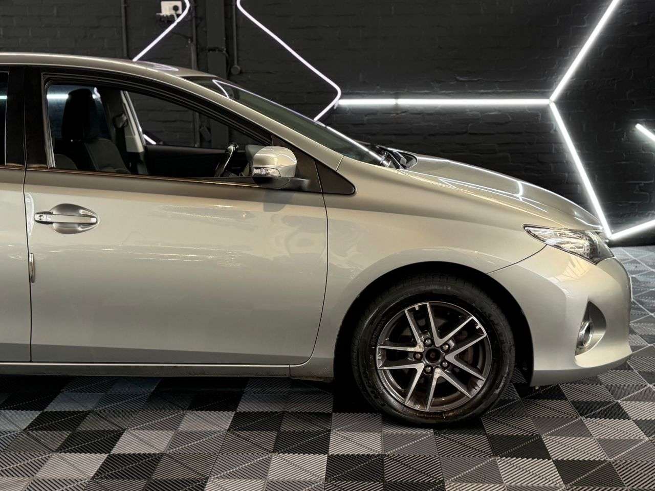 2014 TOYOTA AURIS 2014 TOYOTA AURIS