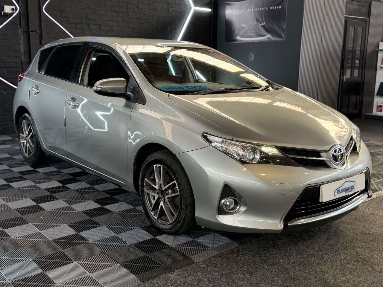 2014 TOYOTA AURIS 2014 TOYOTA AURIS