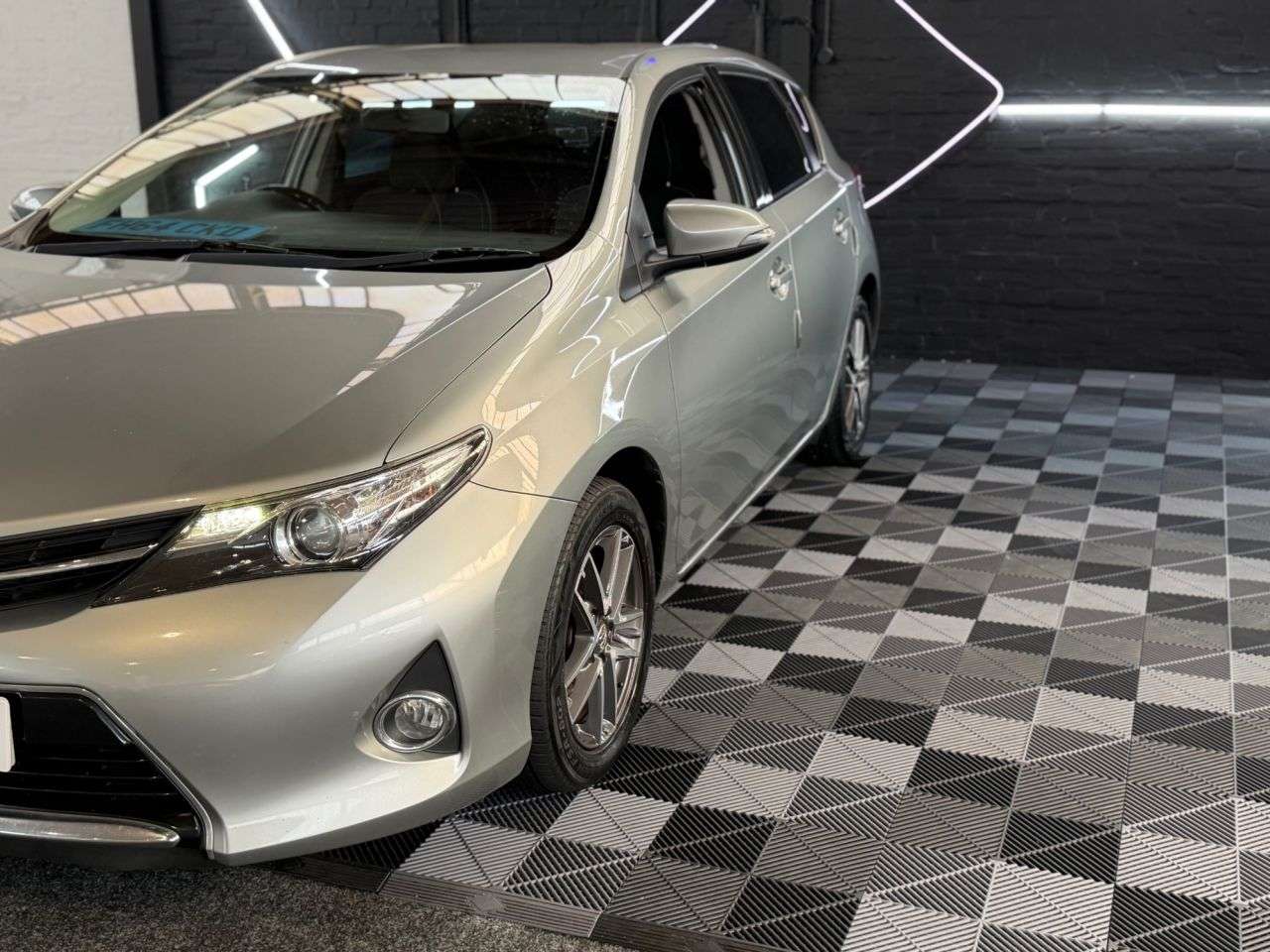2014 TOYOTA AURIS 2014 TOYOTA AURIS