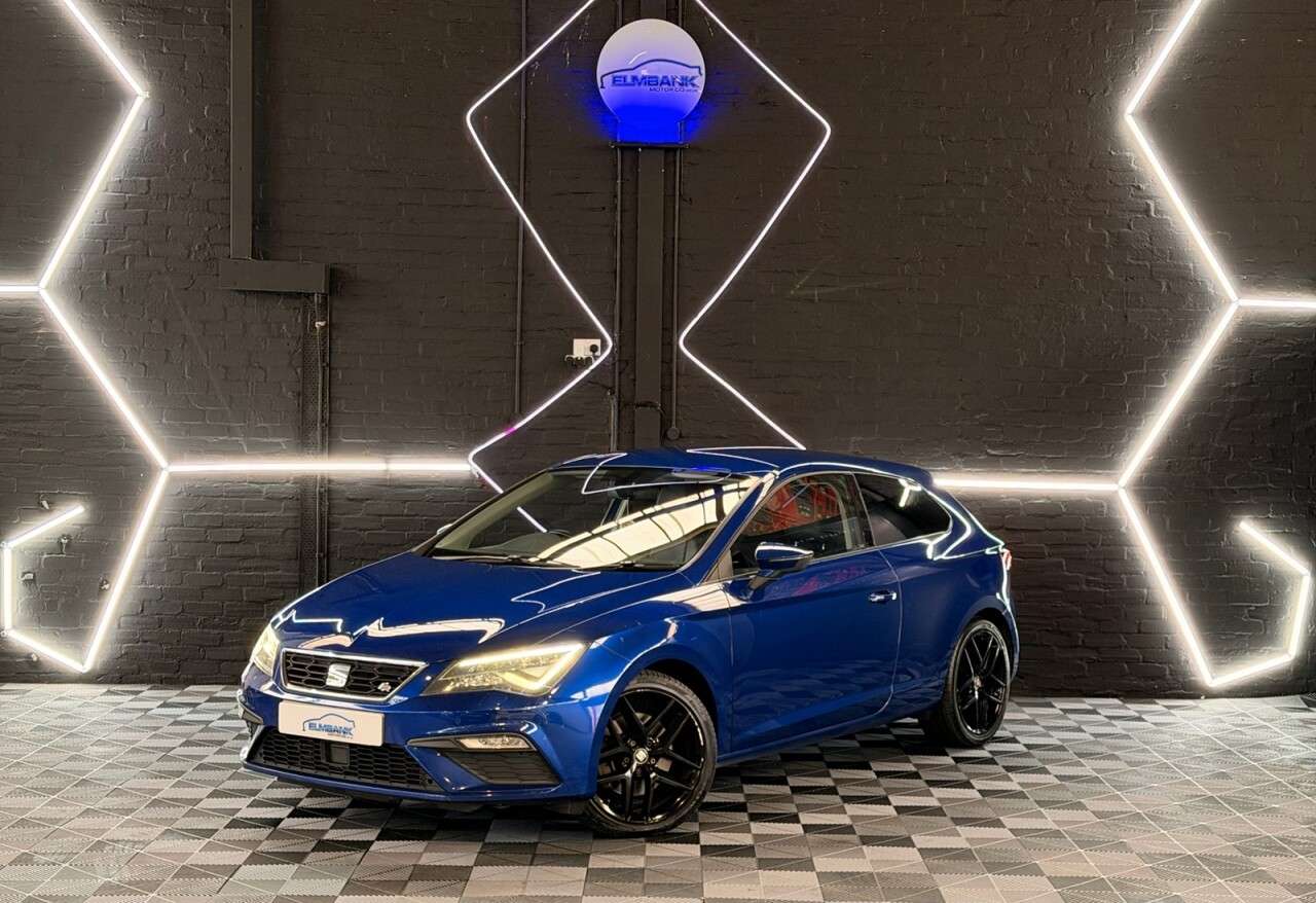 A 2017 SEAT LEON 2.0 TDI FR Technology Sport Coupe 3dr Diesel Manual Euro 6 (s/s) (184 ps) 2 A 2017 SEAT LEON 2.0 TDI FR Technology Sport Coupe 3dr Diesel Manual Euro 6 (s/s) (184 ps) 2
