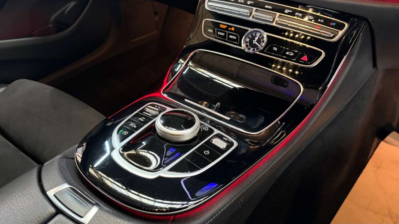 2017 MERCEDES-BENZ E CLASS 2017 MERCEDES-BENZ E CLASS
