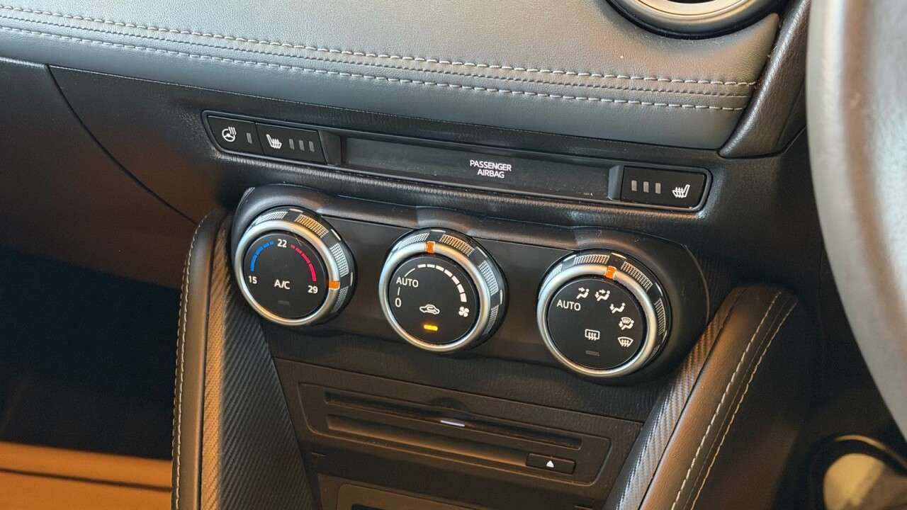 2020 MAZDA MAZDA2 2020 MAZDA MAZDA2