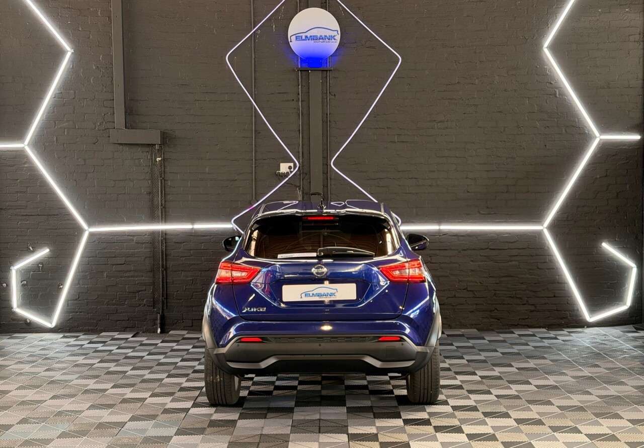A 2021 NISSAN JUKE 1.0 DIG-T N-Connecta SUV 5dr Petrol DCT Auto Euro 6 (s/s) (114 ps) ULEZ - A A 2021 NISSAN JUKE 1.0 DIG-T N-Connecta SUV 5dr Petrol DCT Auto Euro 6 (s/s) (114 ps) ULEZ - A