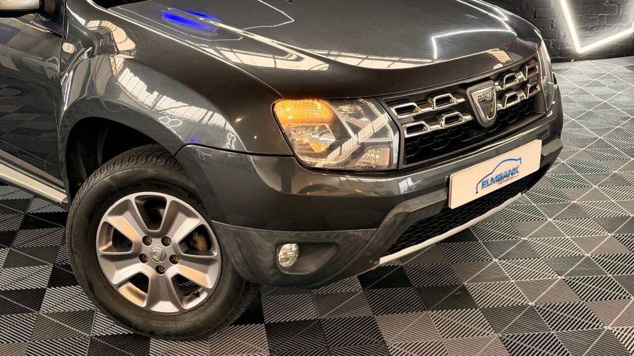 A 2017 DACIA DUSTER 1.5 dCi Laureate SUV 5dr Diesel Manual Euro 6 (s/s) (110 ps) ULEZ - GREAT A A 2017 DACIA DUSTER 1.5 dCi Laureate SUV 5dr Diesel Manual Euro 6 (s/s) (110 ps) ULEZ - GREAT A