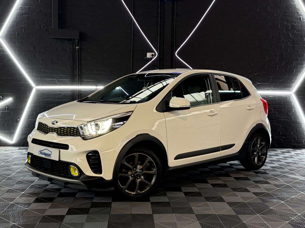 A 2018 KIA PICANTO 1.25 X-Line Hatchback 5dr Petrol Manual Euro 6 (83 bhp) A 2018 KIA PICANTO 1.25 X-Line Hatchback 5dr Petrol Manual Euro 6 (83 bhp)