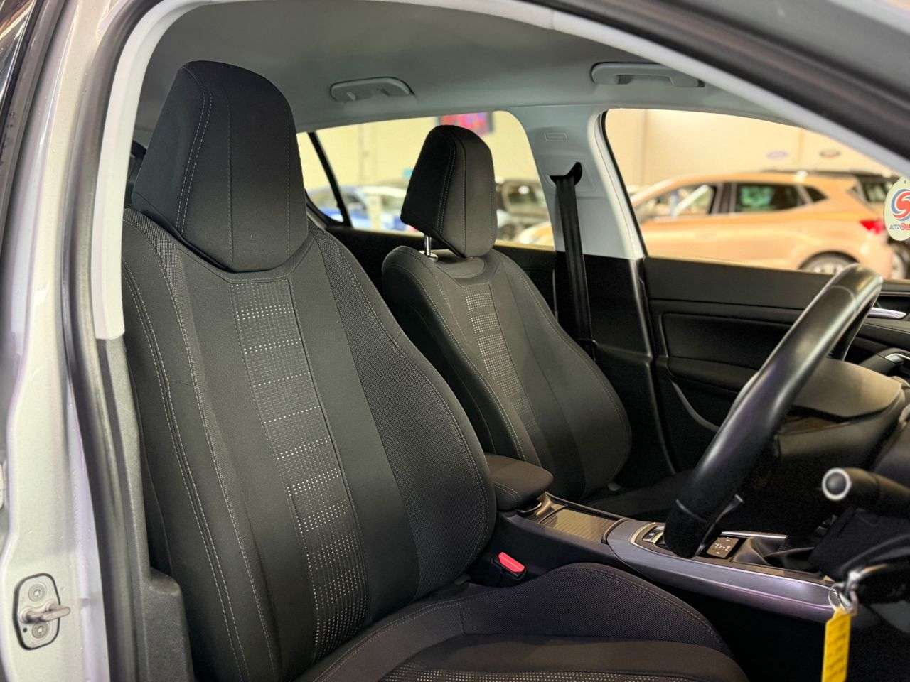 2016 PEUGEOT 308 2016 PEUGEOT 308