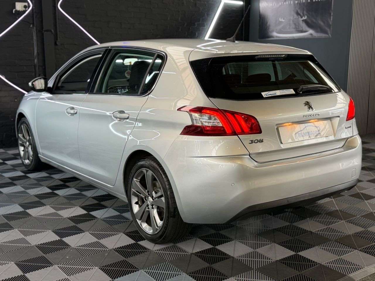 2016 PEUGEOT 308 2016 PEUGEOT 308