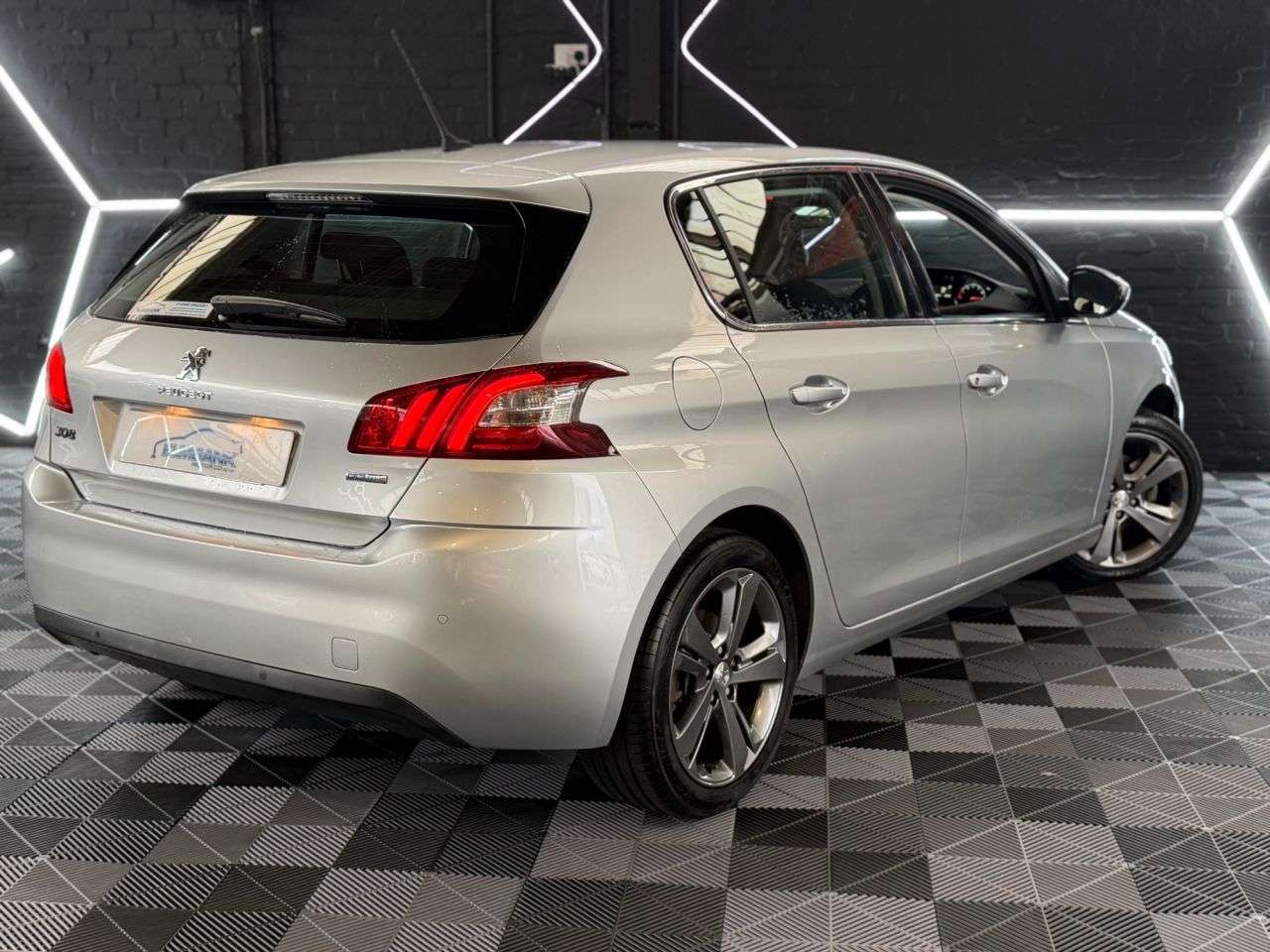 2016 PEUGEOT 308 2016 PEUGEOT 308