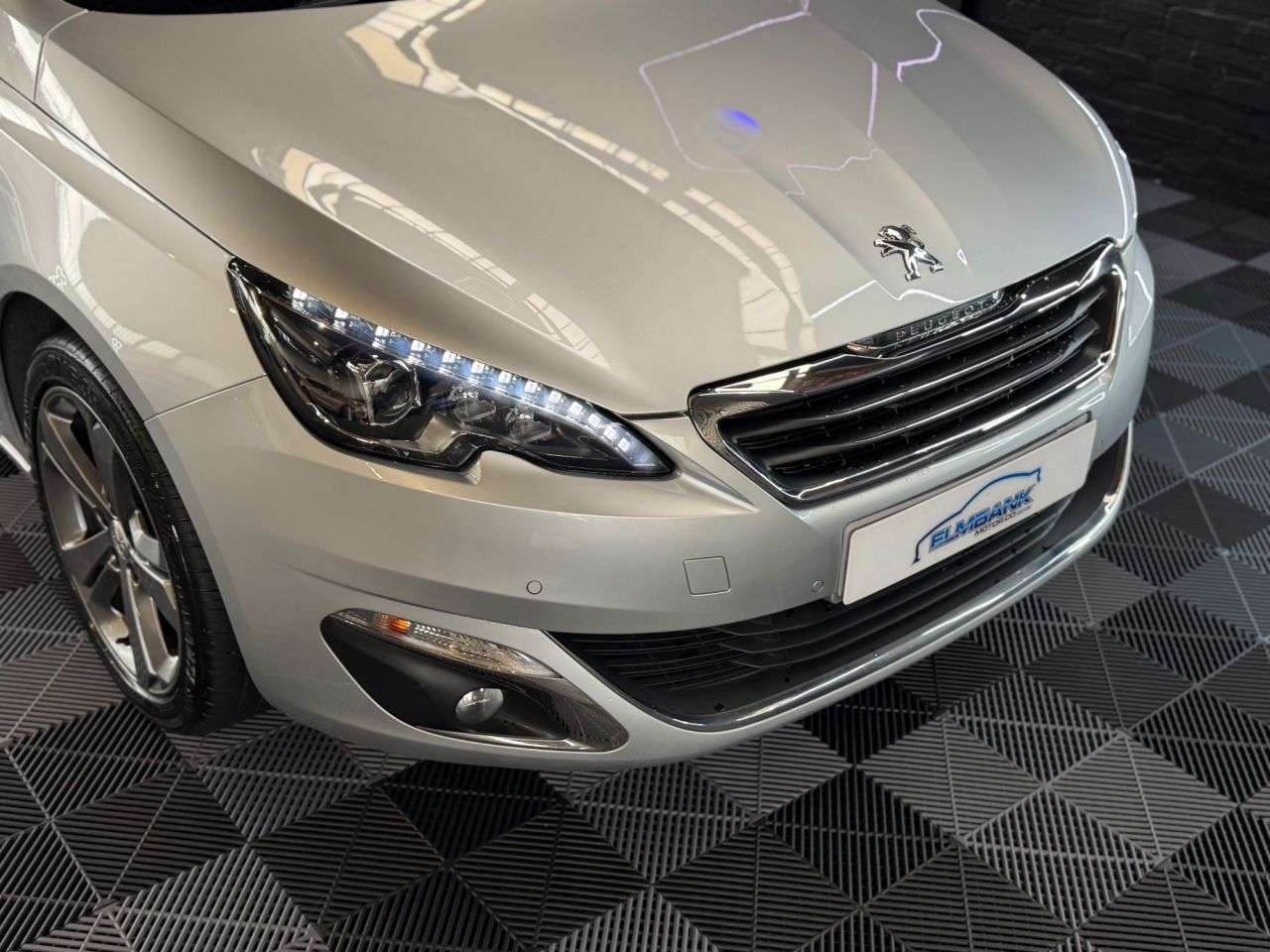 2016 PEUGEOT 308 2016 PEUGEOT 308