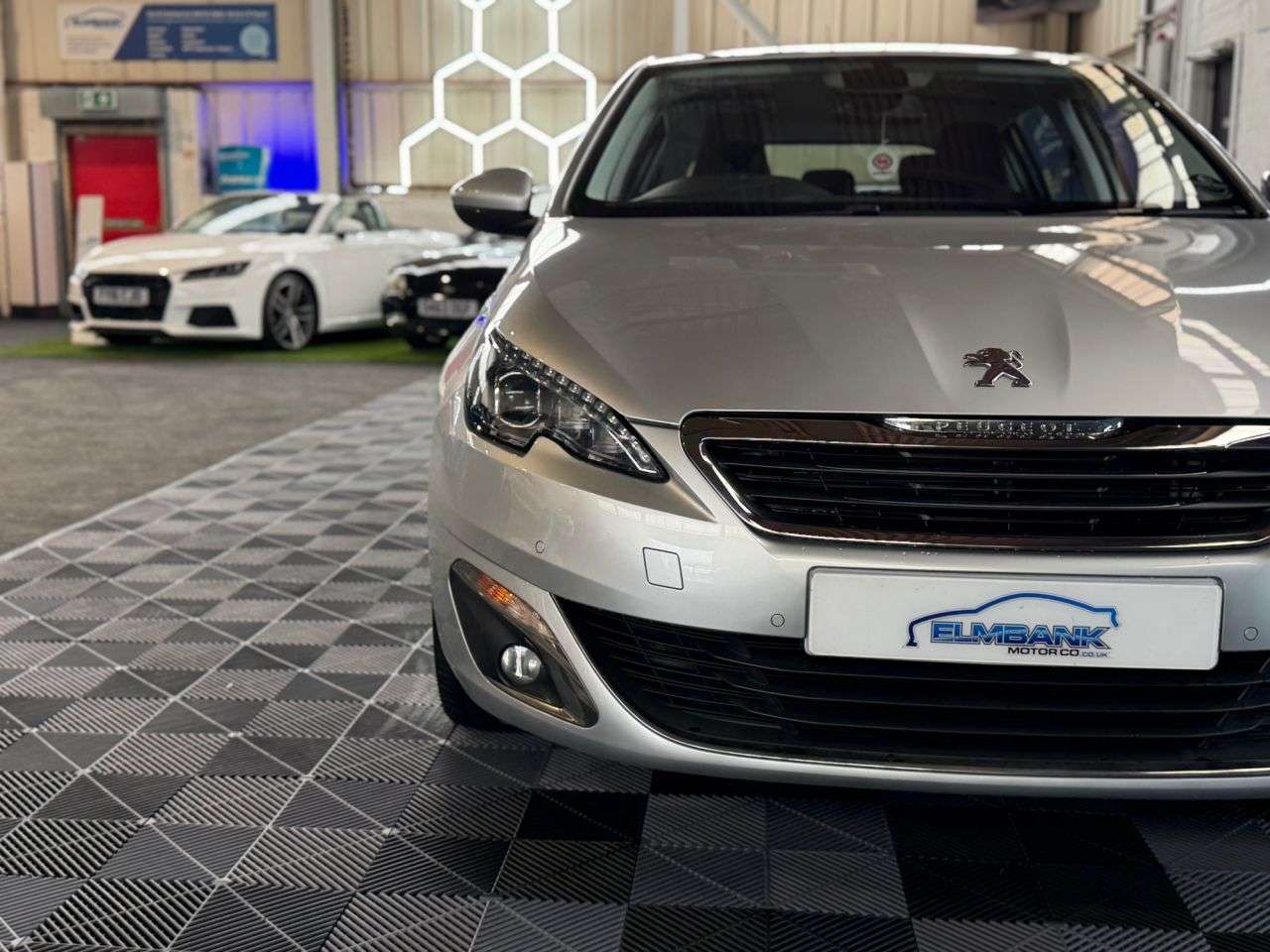 2016 PEUGEOT 308 2016 PEUGEOT 308