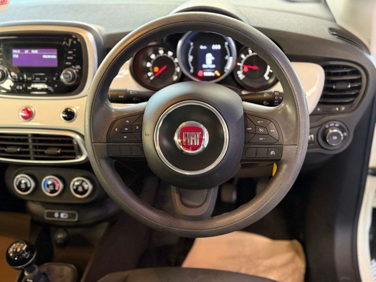 2017 FIAT 500X 2017 FIAT 500X