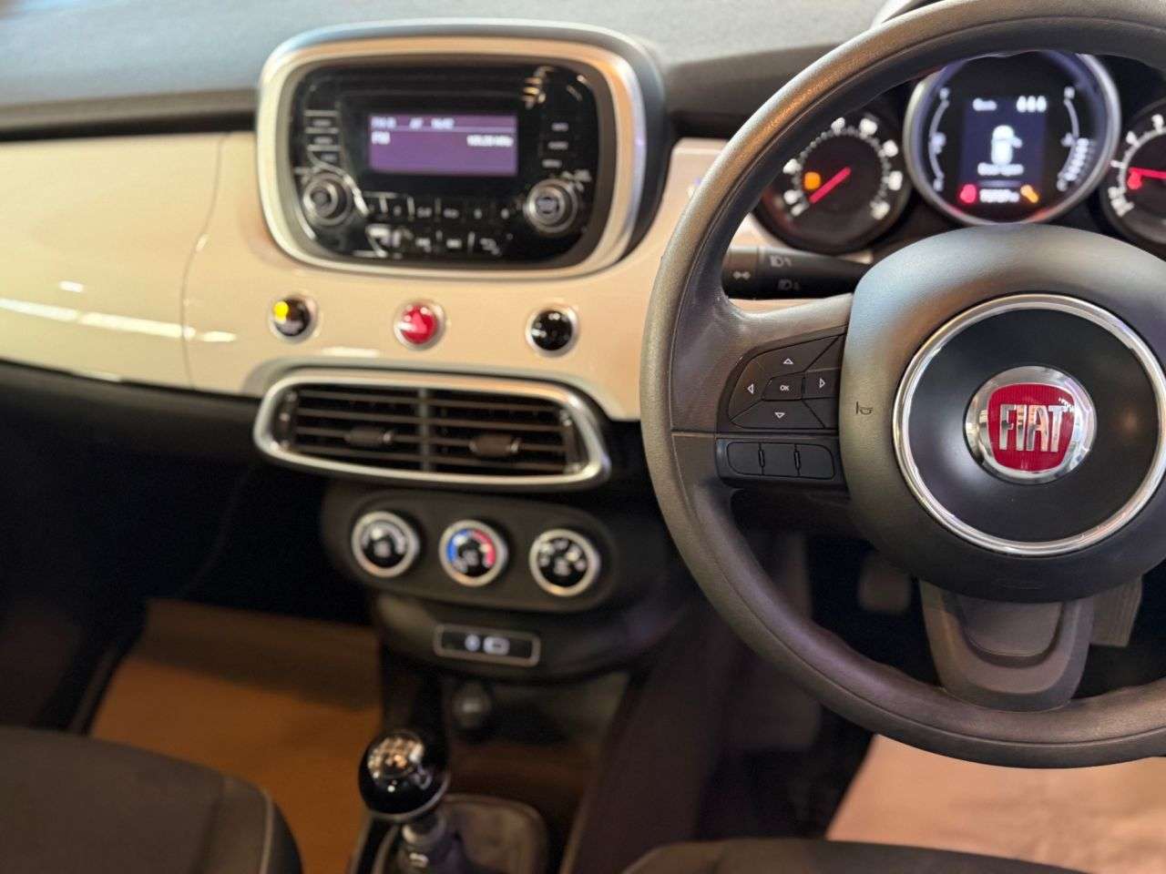 2017 FIAT 500X 2017 FIAT 500X