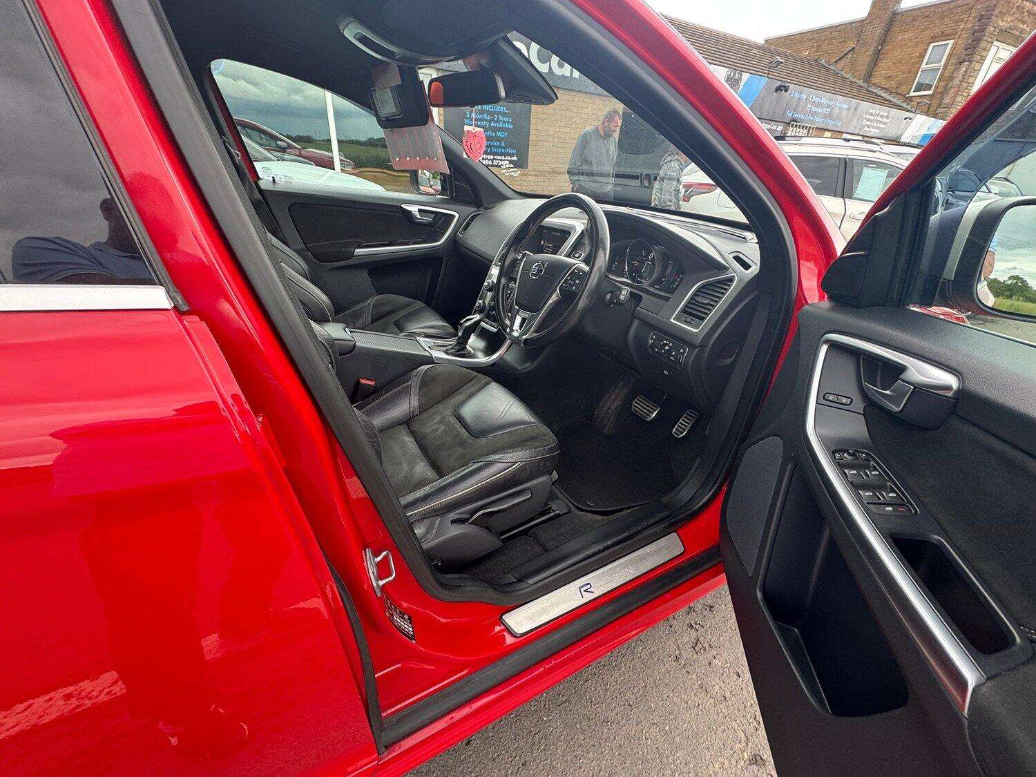 2016 VOLVO XC60 2016 VOLVO XC60