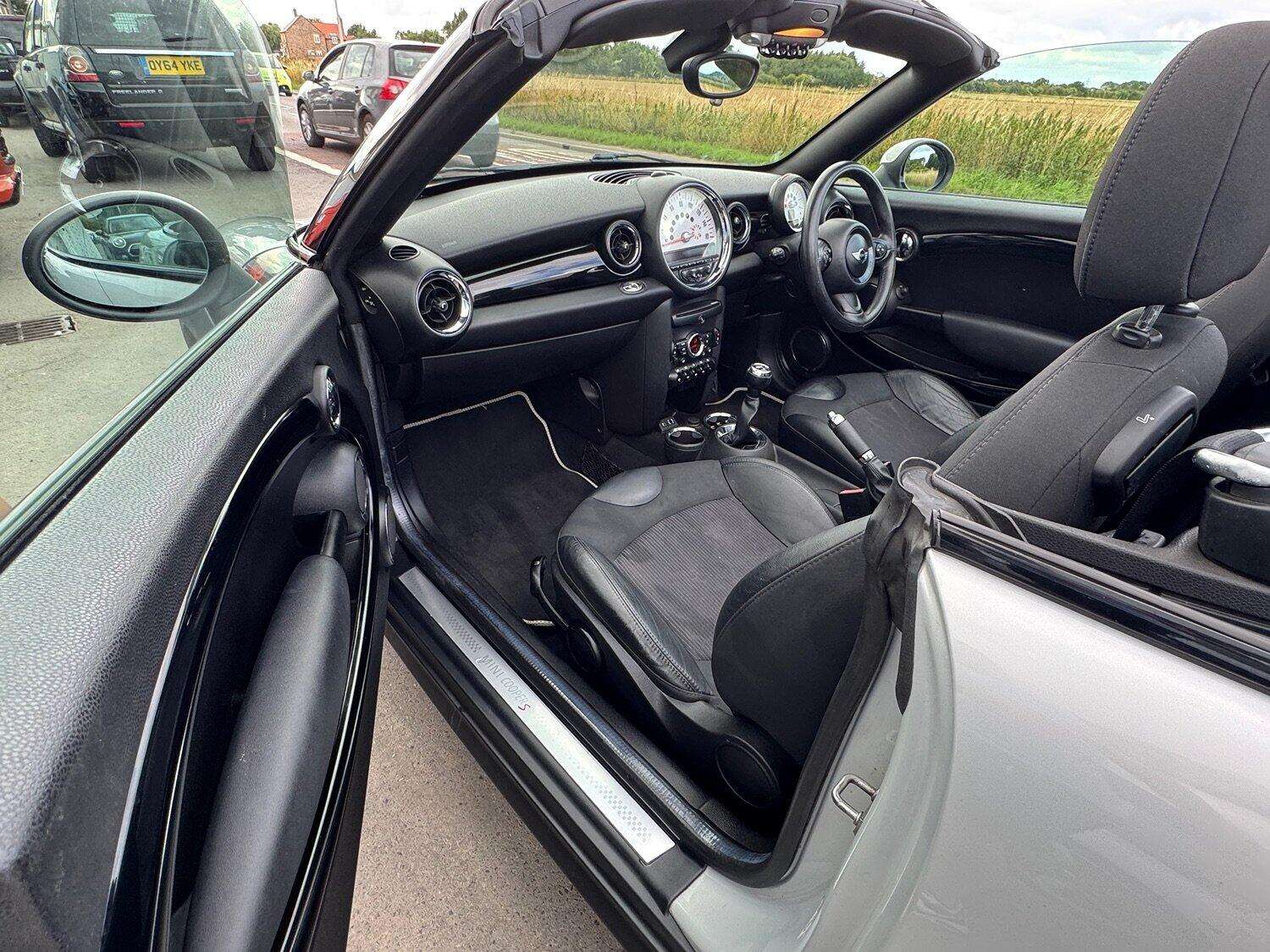 2013 MINI ROADSTER 2013 MINI ROADSTER