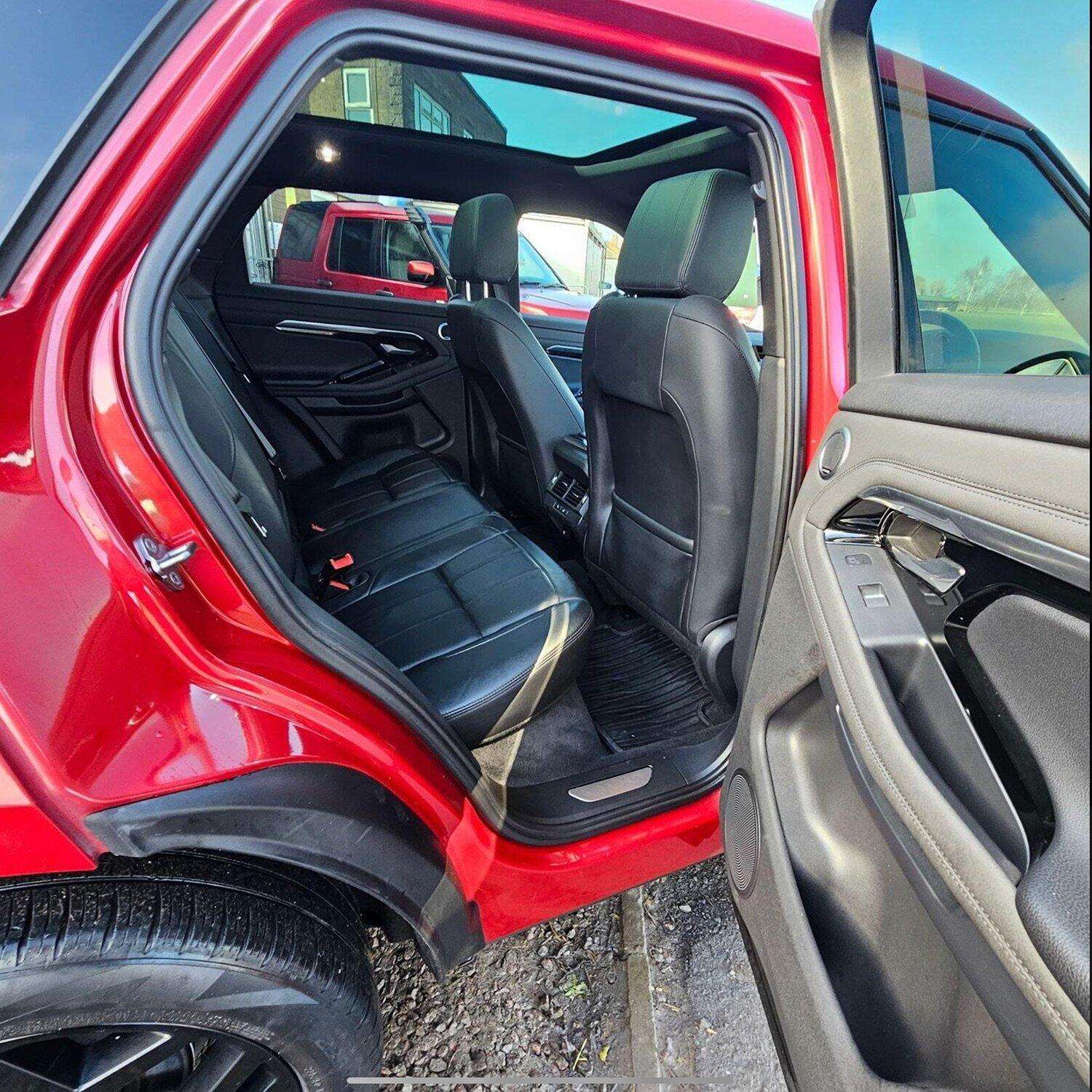 2019 LAND ROVER RANGE ROVER EVOQUE 2019 LAND ROVER RANGE ROVER EVOQUE