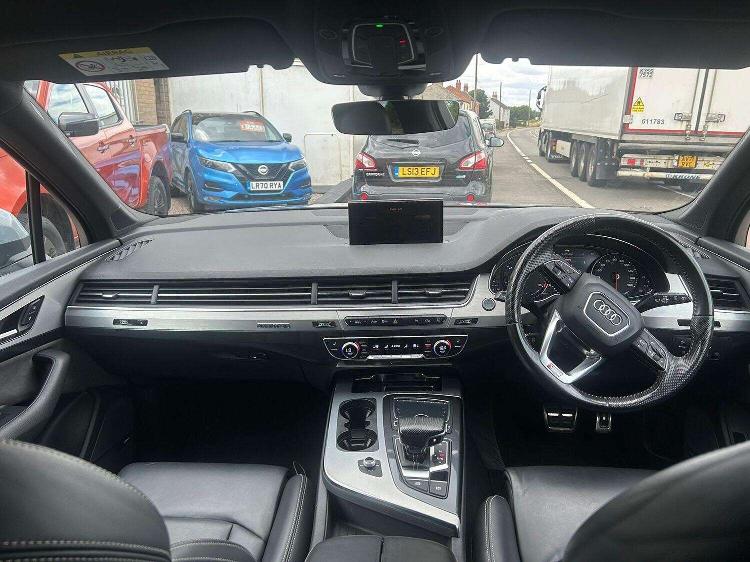 2016 AUDI Q7 2016 AUDI Q7