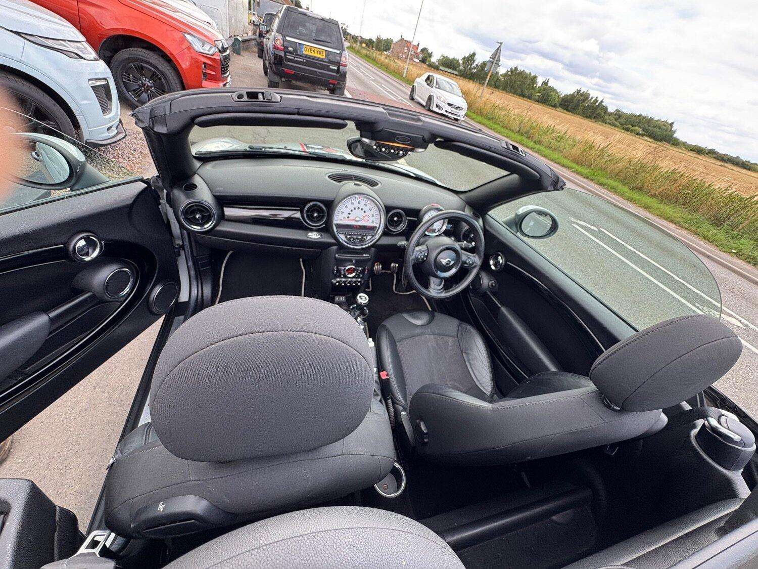 2013 MINI ROADSTER 2013 MINI ROADSTER