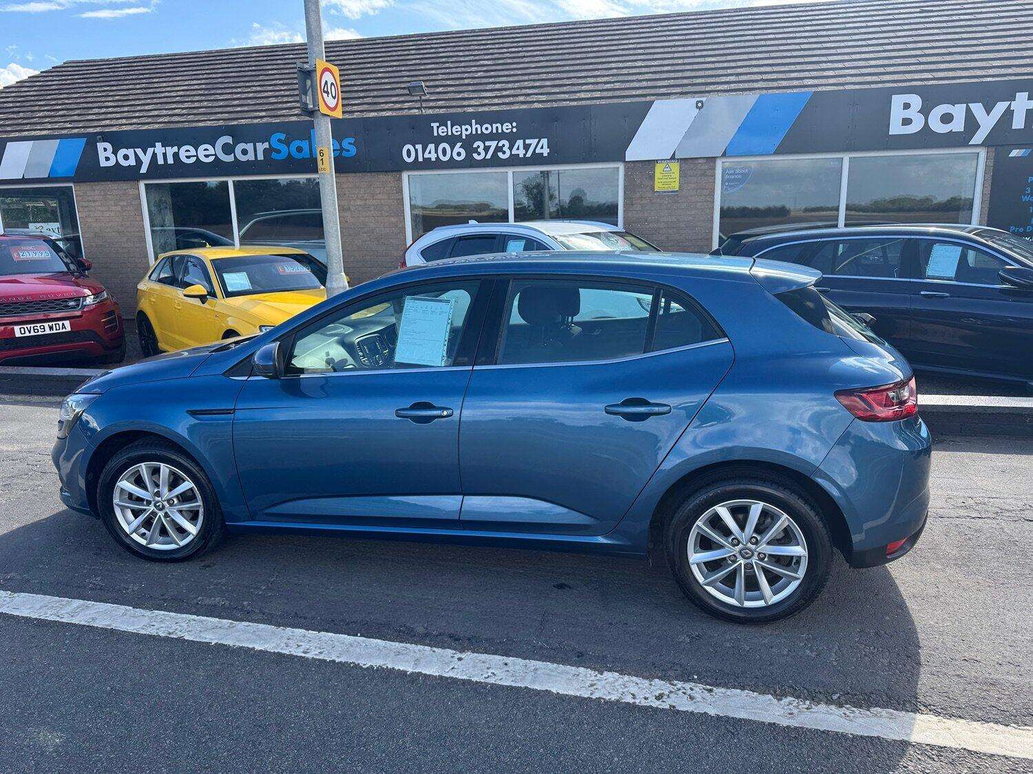 A 2017 RENAULT MEGANE 1.2 Expression+ TCe 130 A 2017 RENAULT MEGANE 1.2 Expression+ TCe 130