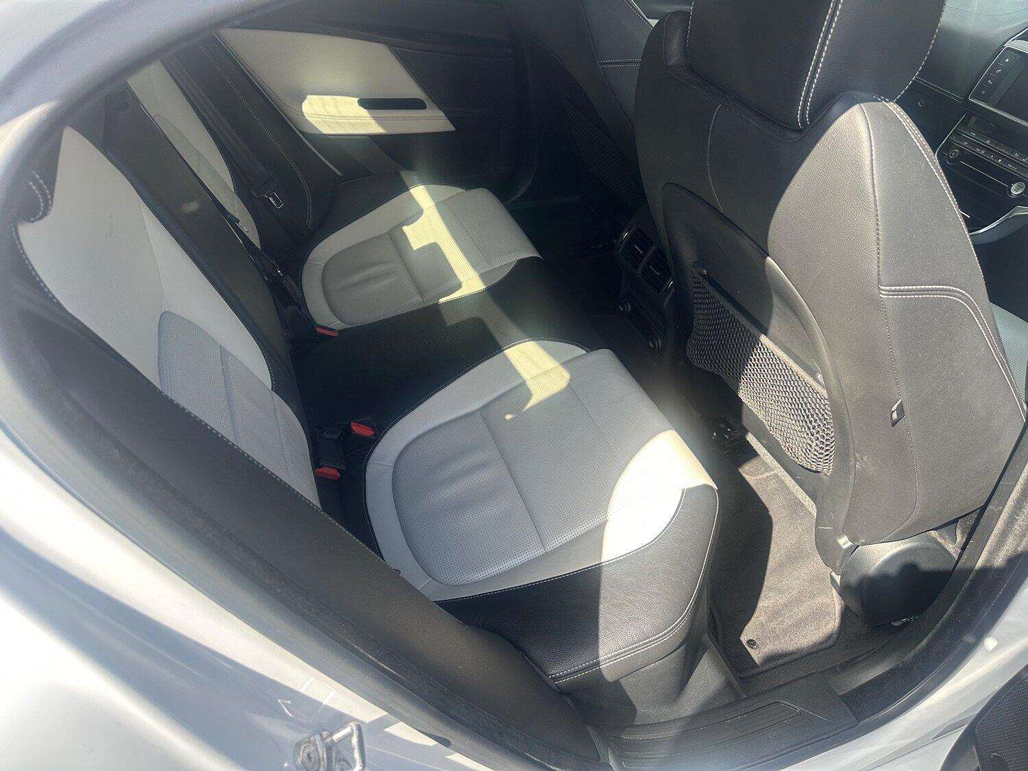 2015 JAGUAR XE 2015 JAGUAR XE