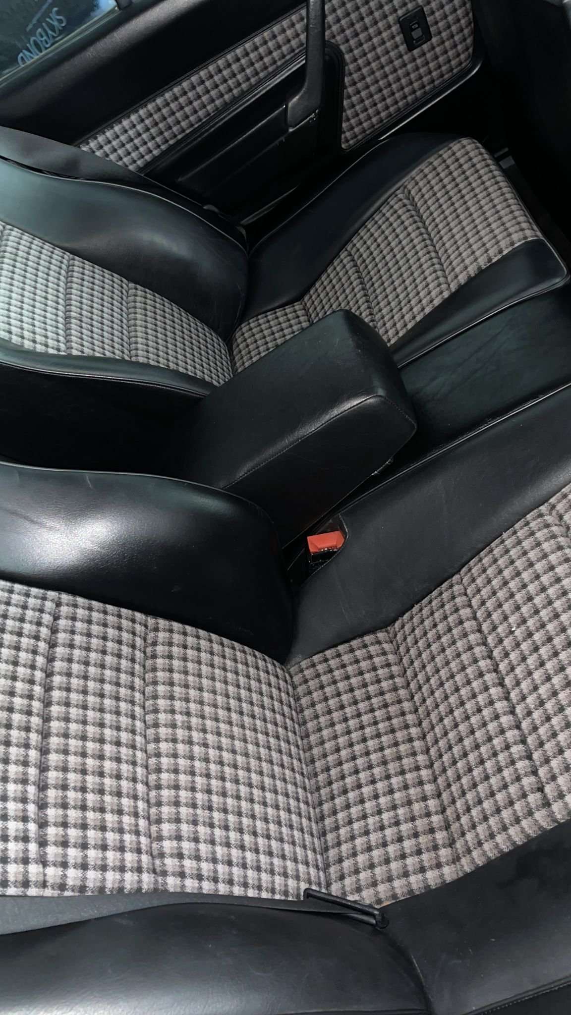 1986 MERCEDES-BENZ 190 1986 MERCEDES-BENZ 190