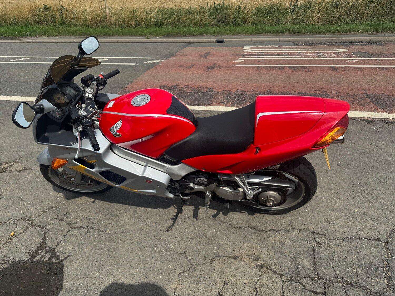 2000 HONDA VFR800X 2000 HONDA VFR800X