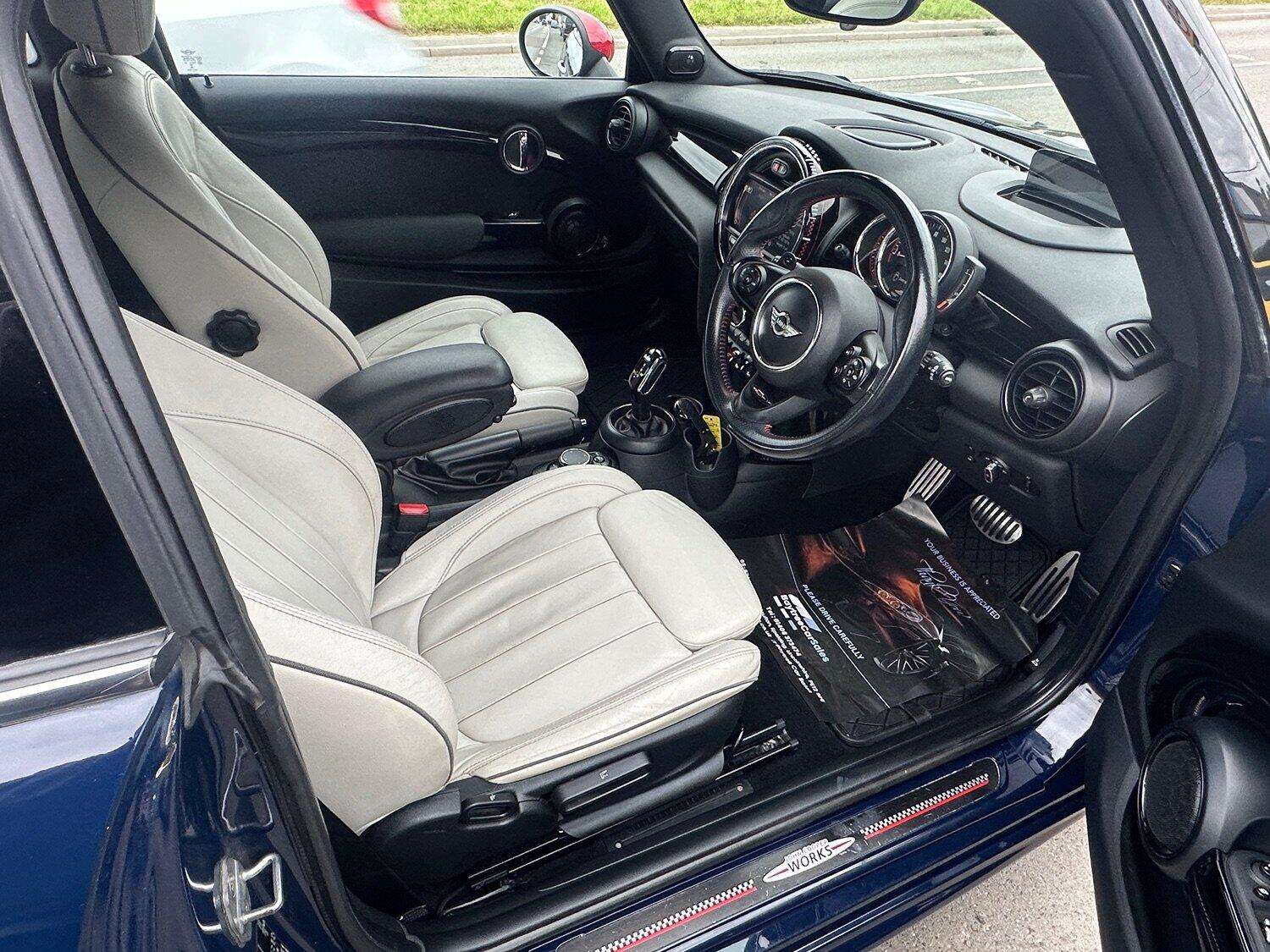 2018 MINI HATCH 2018 MINI HATCH