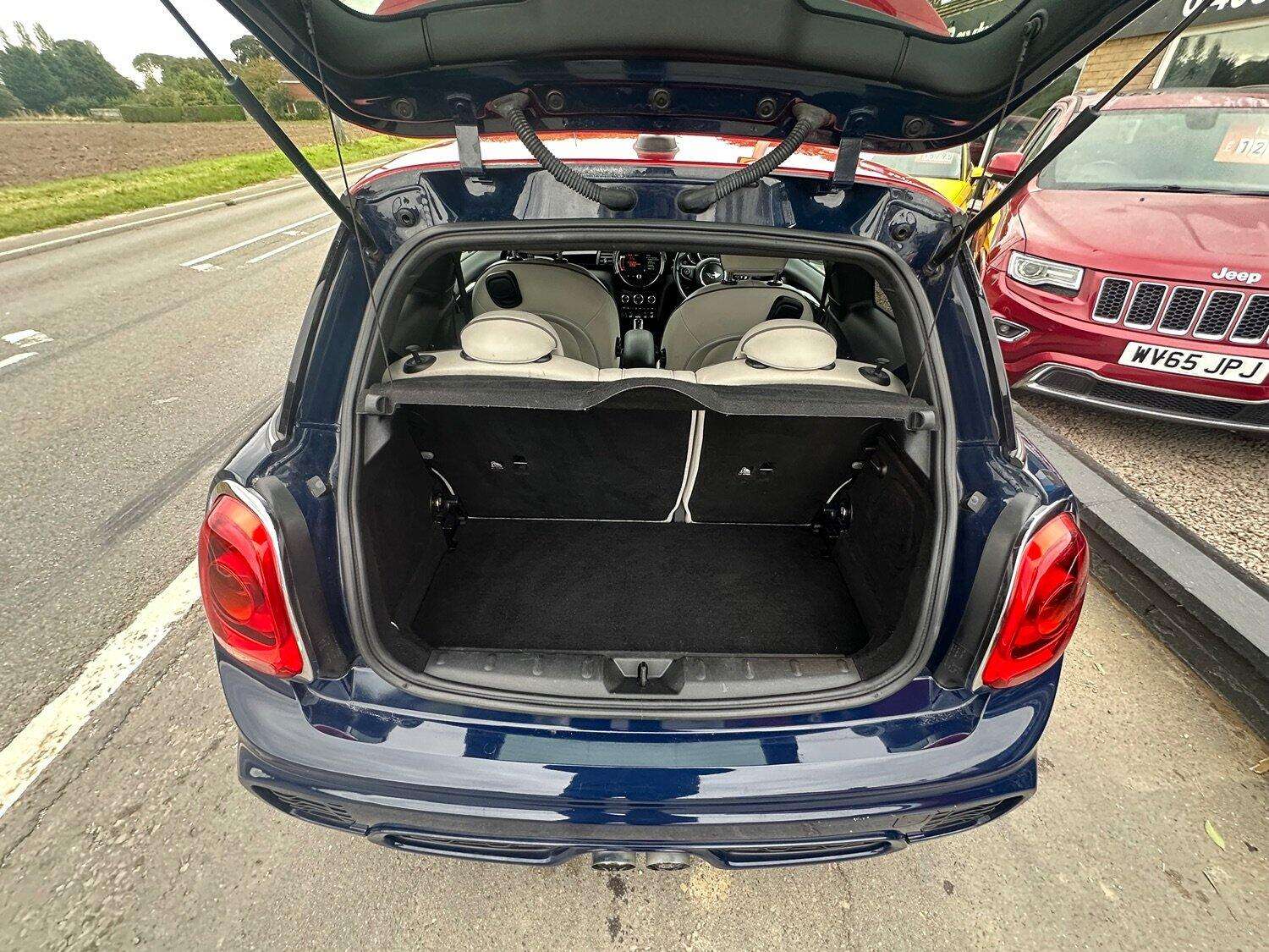 2018 MINI HATCH 2018 MINI HATCH