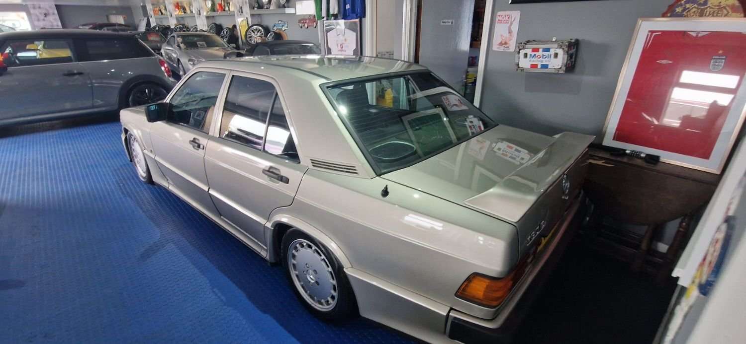 1986 MERCEDES-BENZ 190 1986 MERCEDES-BENZ 190