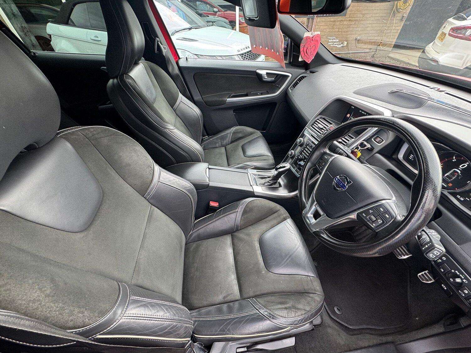 2016 VOLVO XC60 2016 VOLVO XC60