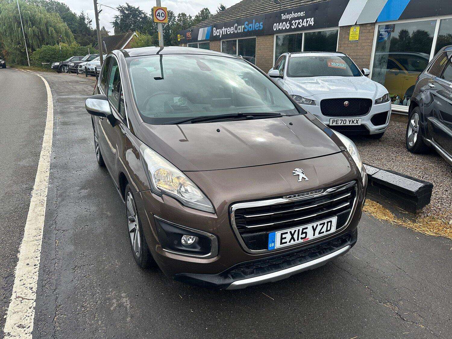 A 2015 PEUGEOT 3008 1.6 e-HDi Allure A 2015 PEUGEOT 3008 1.6 e-HDi Allure