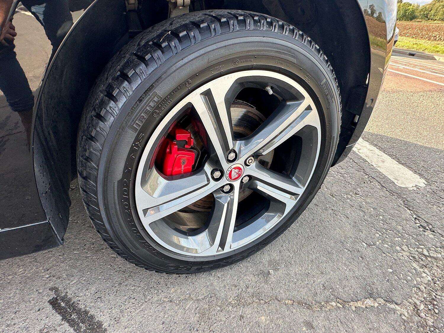 2016 JAGUAR F-PACE 2016 JAGUAR F-PACE