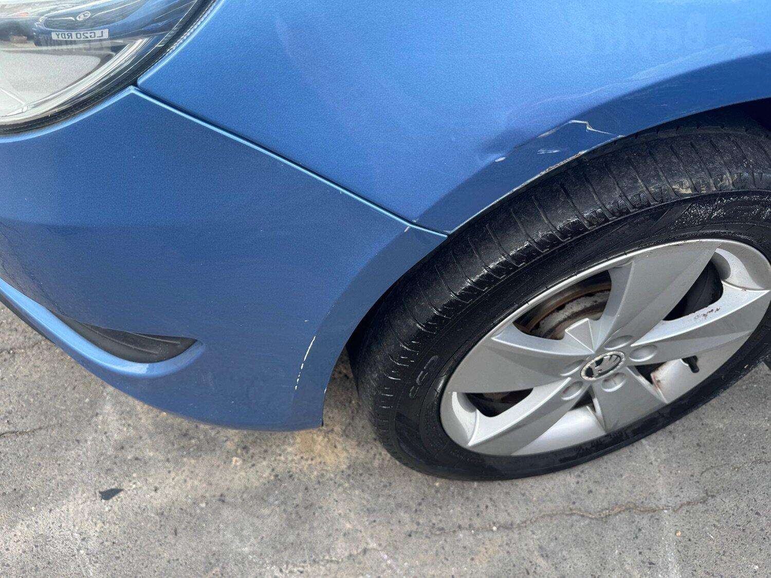 2014 SKODA FABIA 2014 SKODA FABIA