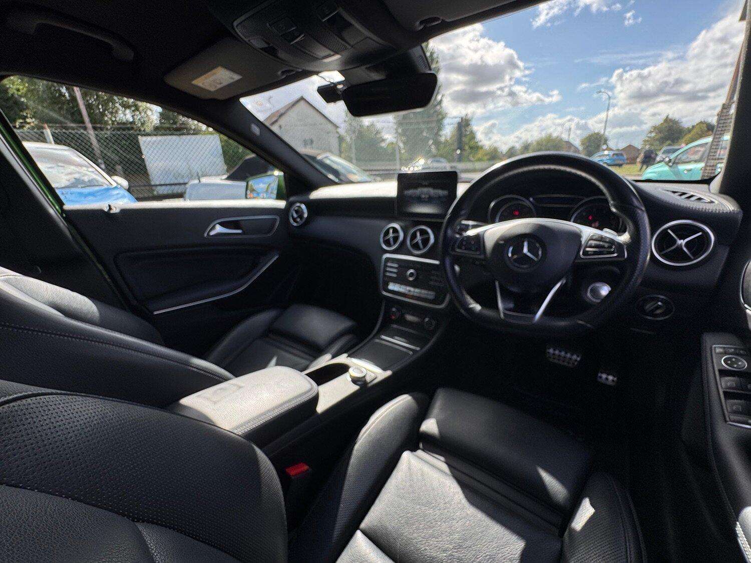 2017 MERCEDES-BENZ A CLASS 2017 MERCEDES-BENZ A CLASS