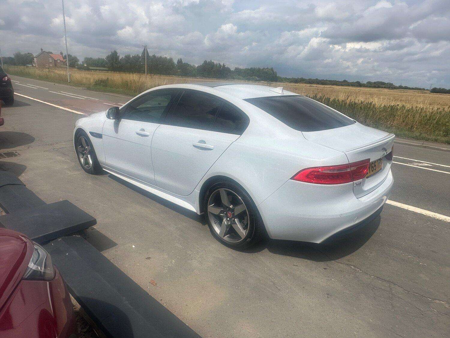 2015 JAGUAR XE 2015 JAGUAR XE