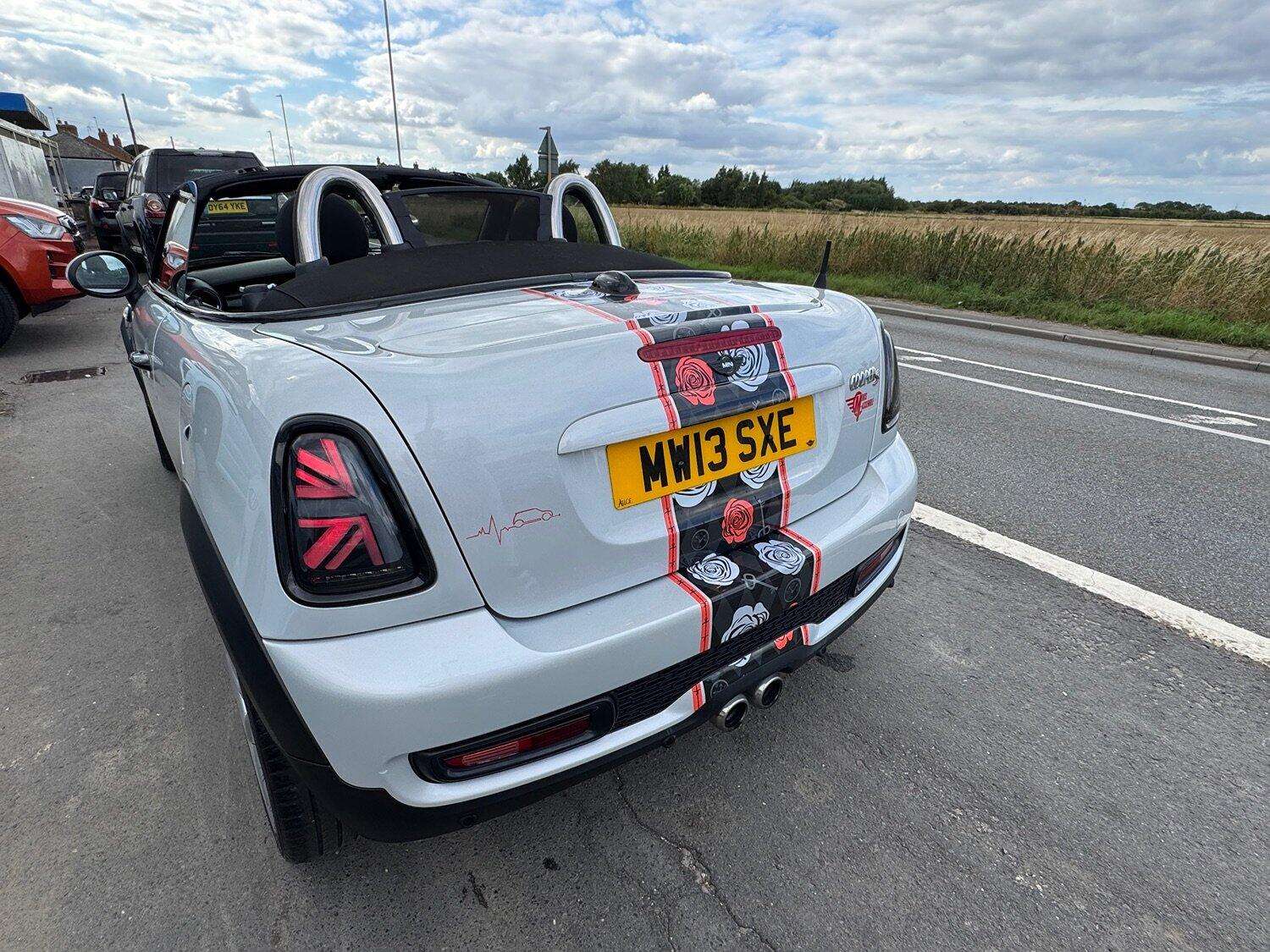 2013 MINI ROADSTER 2013 MINI ROADSTER