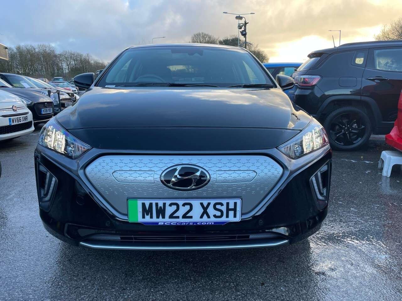 2022 HYUNDAI IONIQ 2022 HYUNDAI IONIQ